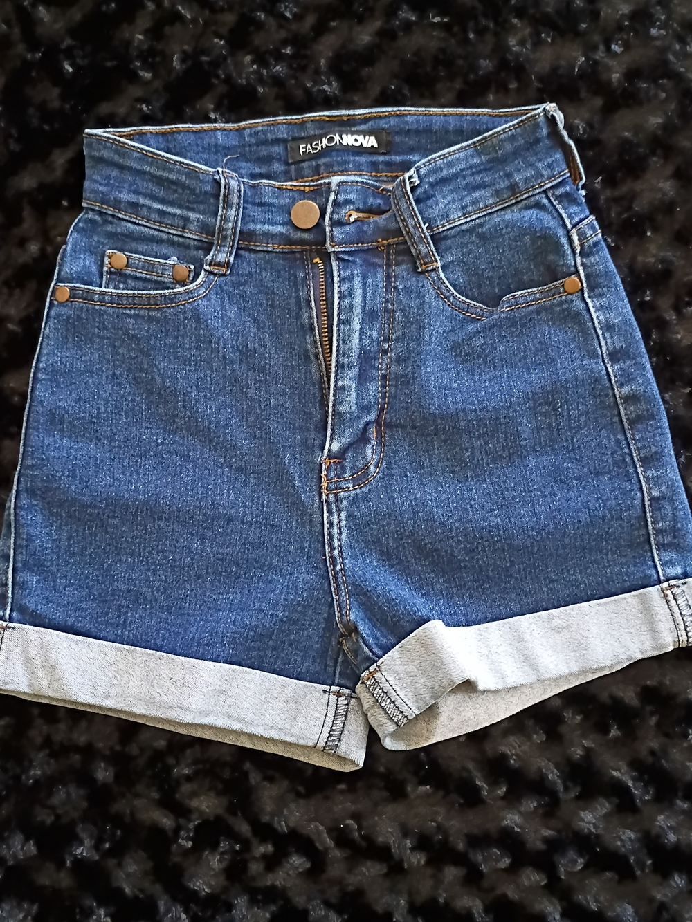 Fashion Nova Women’s Dark Blue Denim Rolled-Hem Shorts
